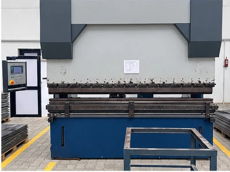 JASSCO cnc hydraulic bending machine (3,000 mm)